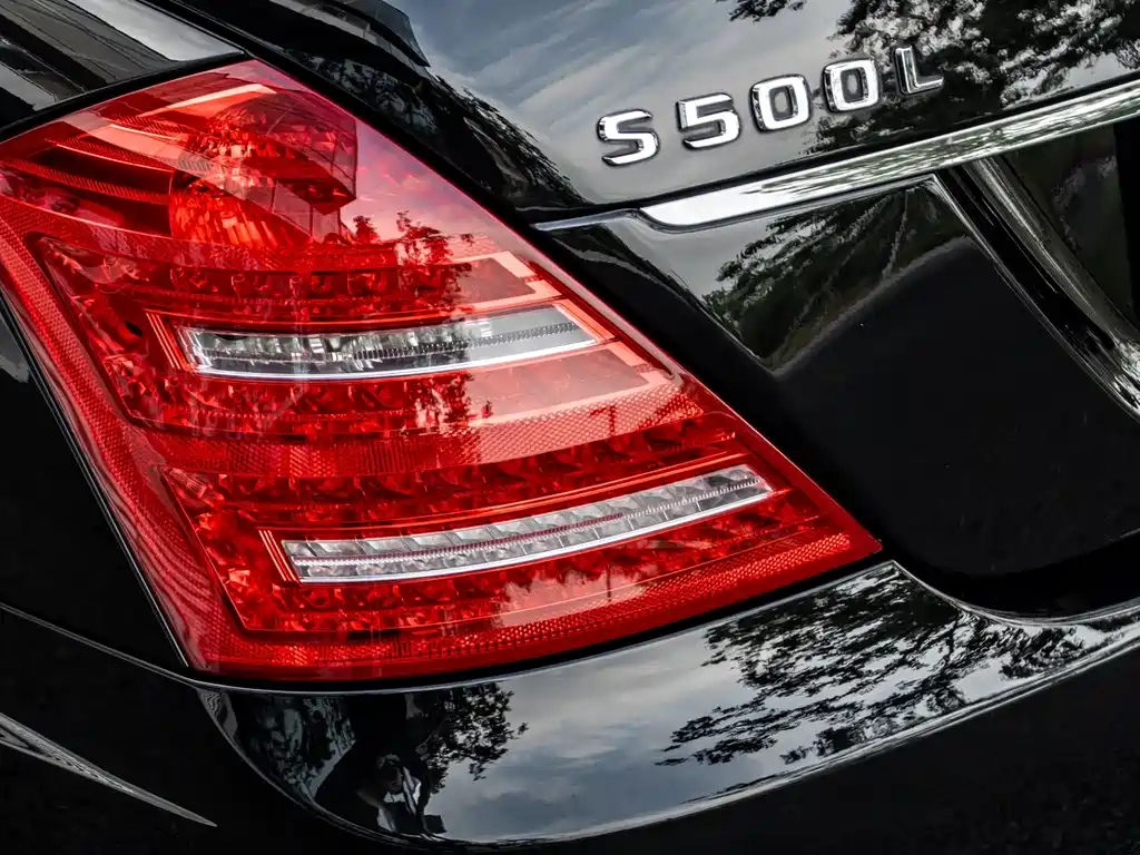 Mercedes-Benz S-Class 2011 — фото 18