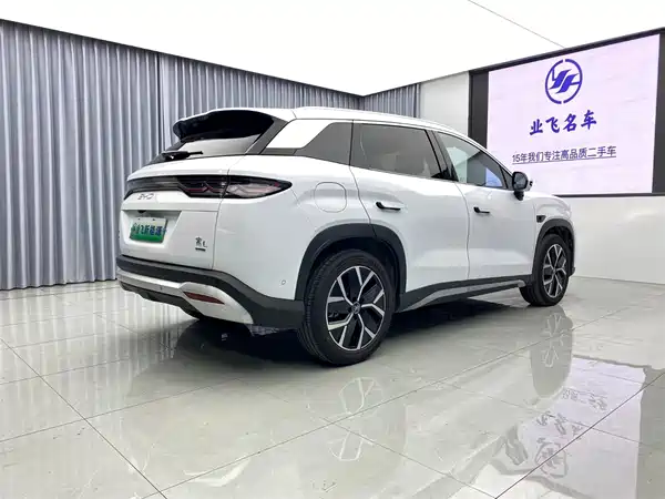 BYD Song L DM-i 2025