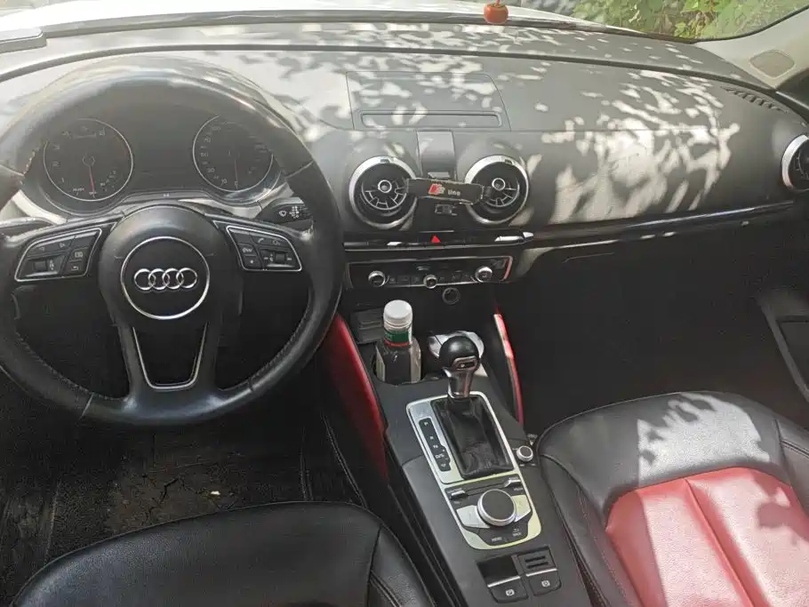 Audi A3 2017 — фото 12