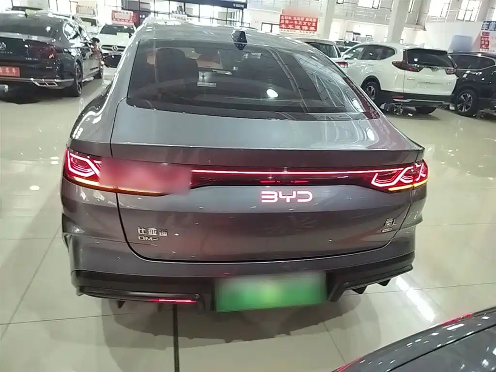 BYD Qin L 2025 — фото 6
