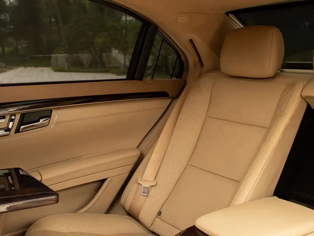Mercedes-Benz S-Class 2011 — фото 15
