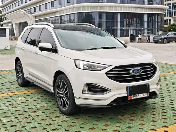Ford Edge 2021