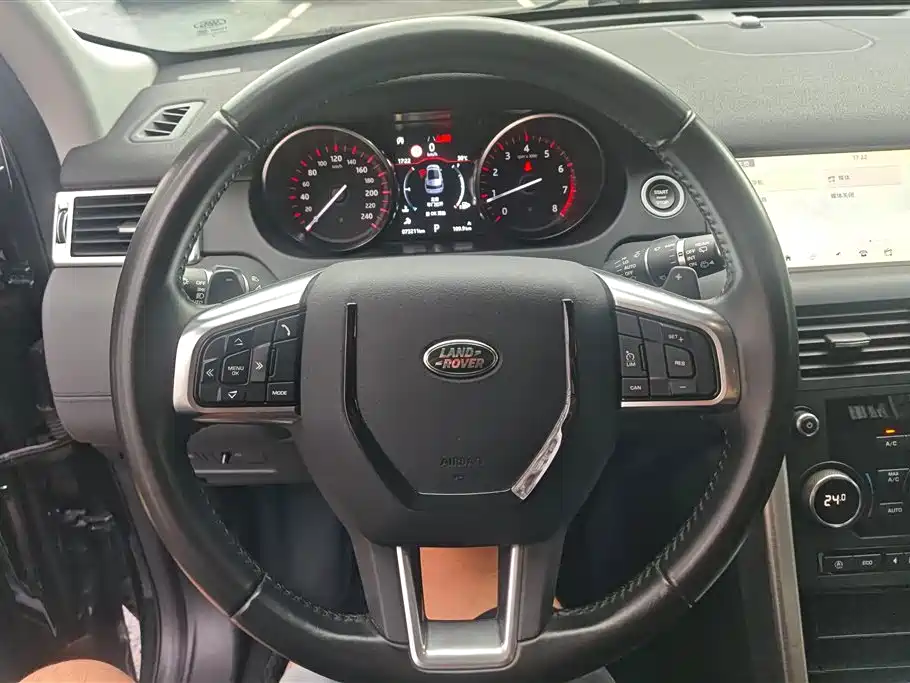 Land Rover Discovery Sport 2018 — фото 15