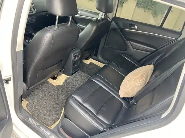 Volkswagen Tiguan 2015
