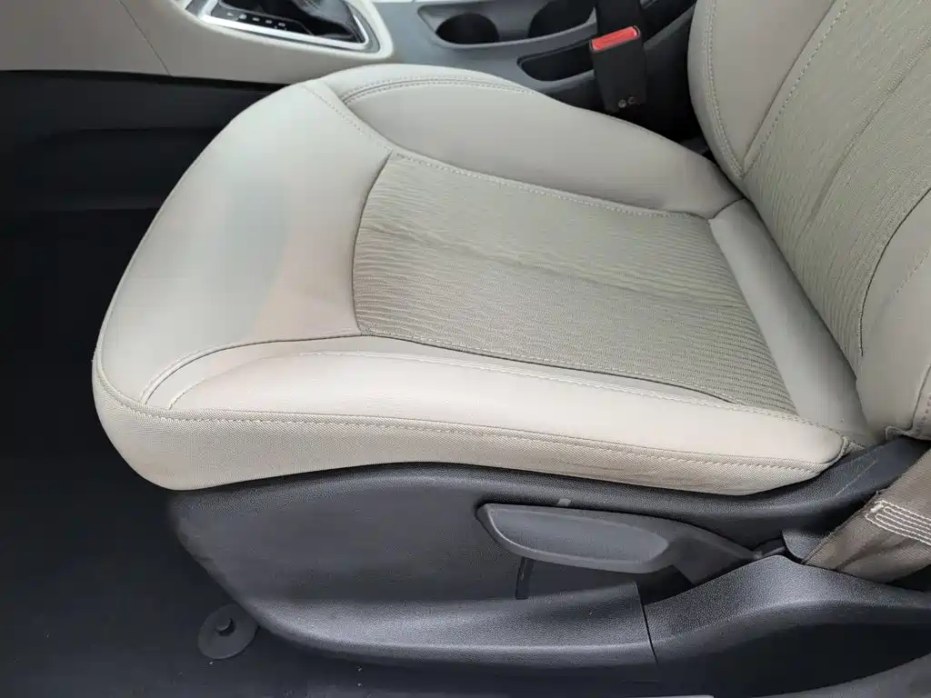Buick Excelle GT 2017 — фото 20
