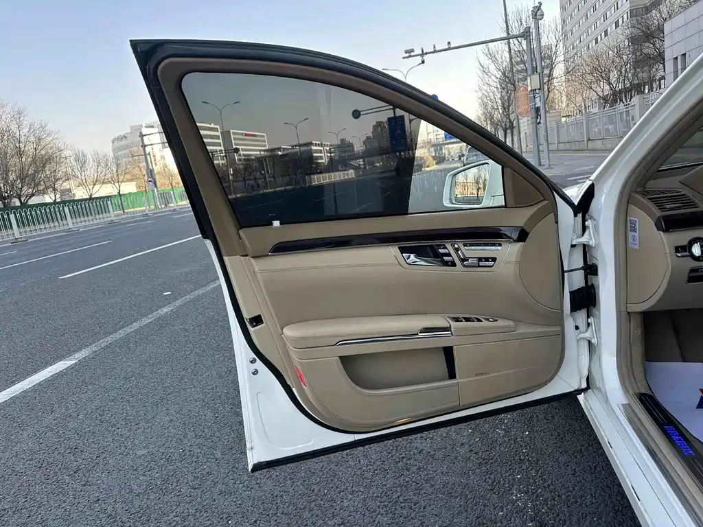 Brabus S-Class 2019 — фото 12