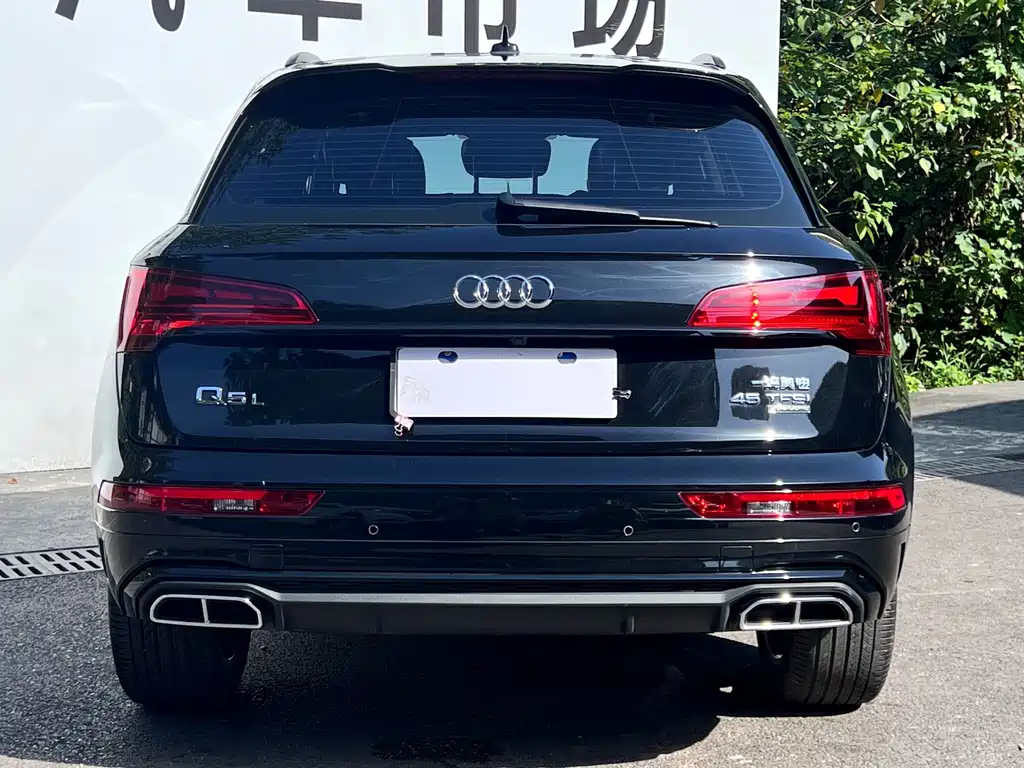 Audi Q5L 2025 — фото 34