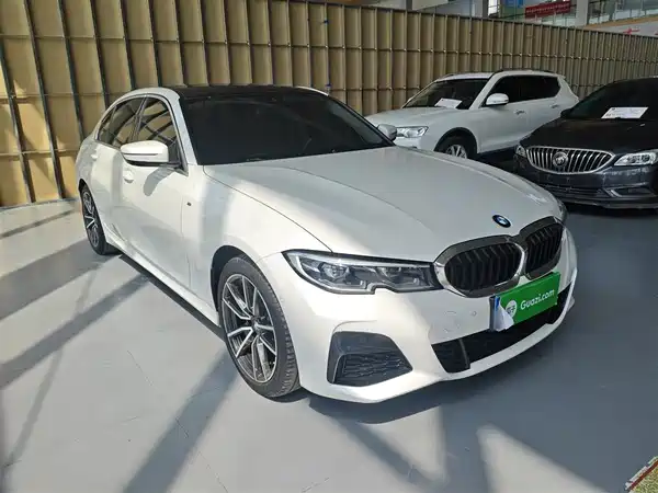 BMW 3 Series 2021