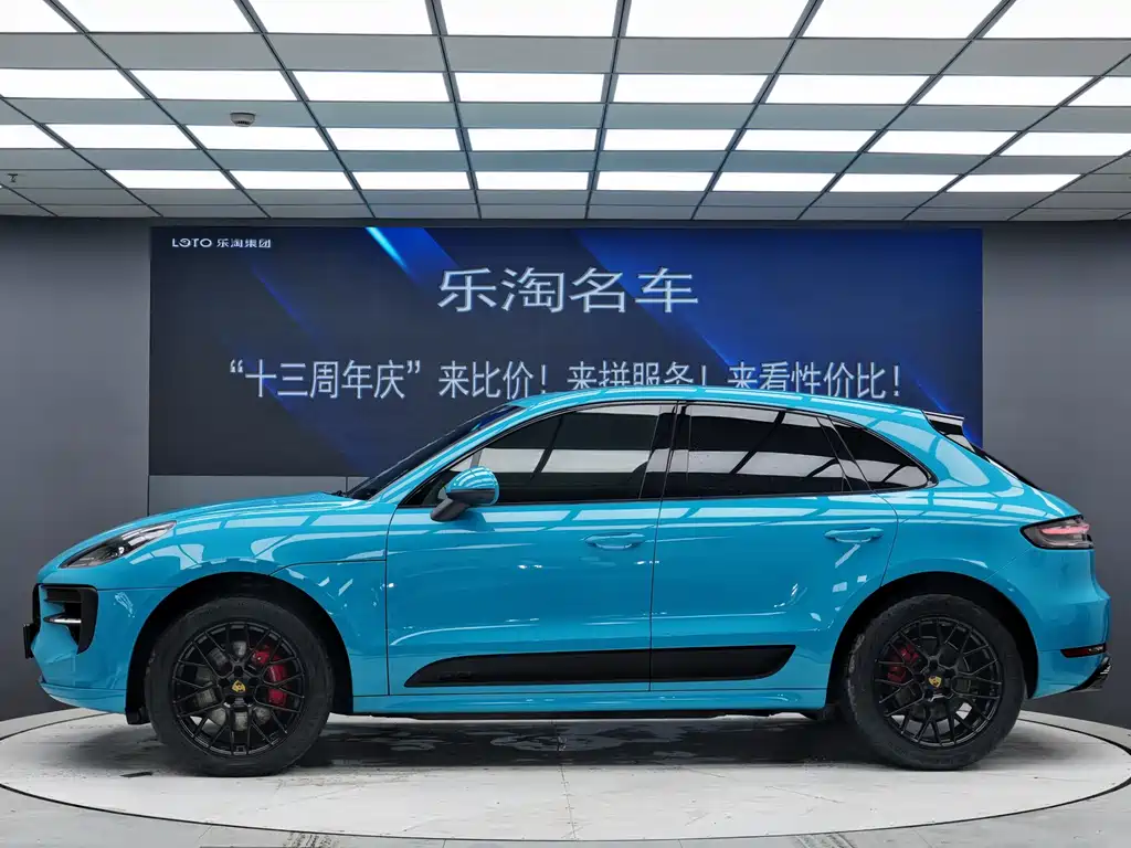 Porsche Macan 2021 — фото 2