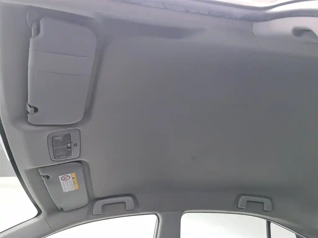 Toyota Vios 2017 — фото 14