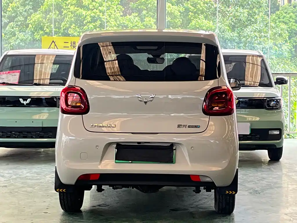 Wuling Hongguang MINIEV 2025