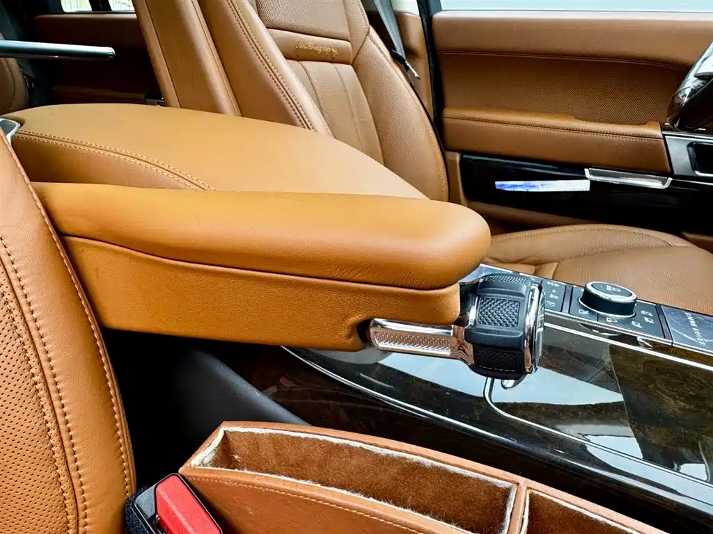 Land Rover Range Rover 2018 — фото 19