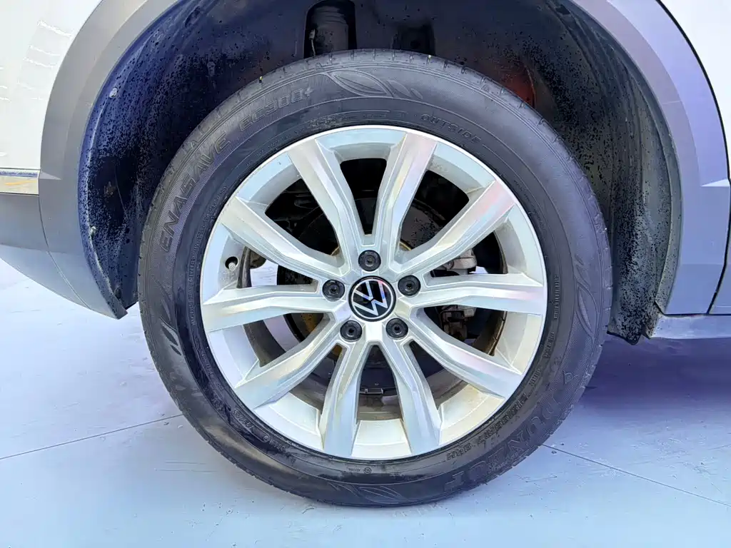 Volkswagen T-Roc 2022 — фото 13