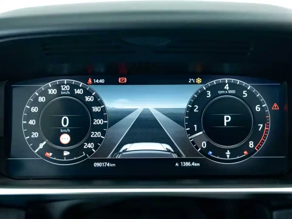 Land Rover Sport 2021 — фото 19
