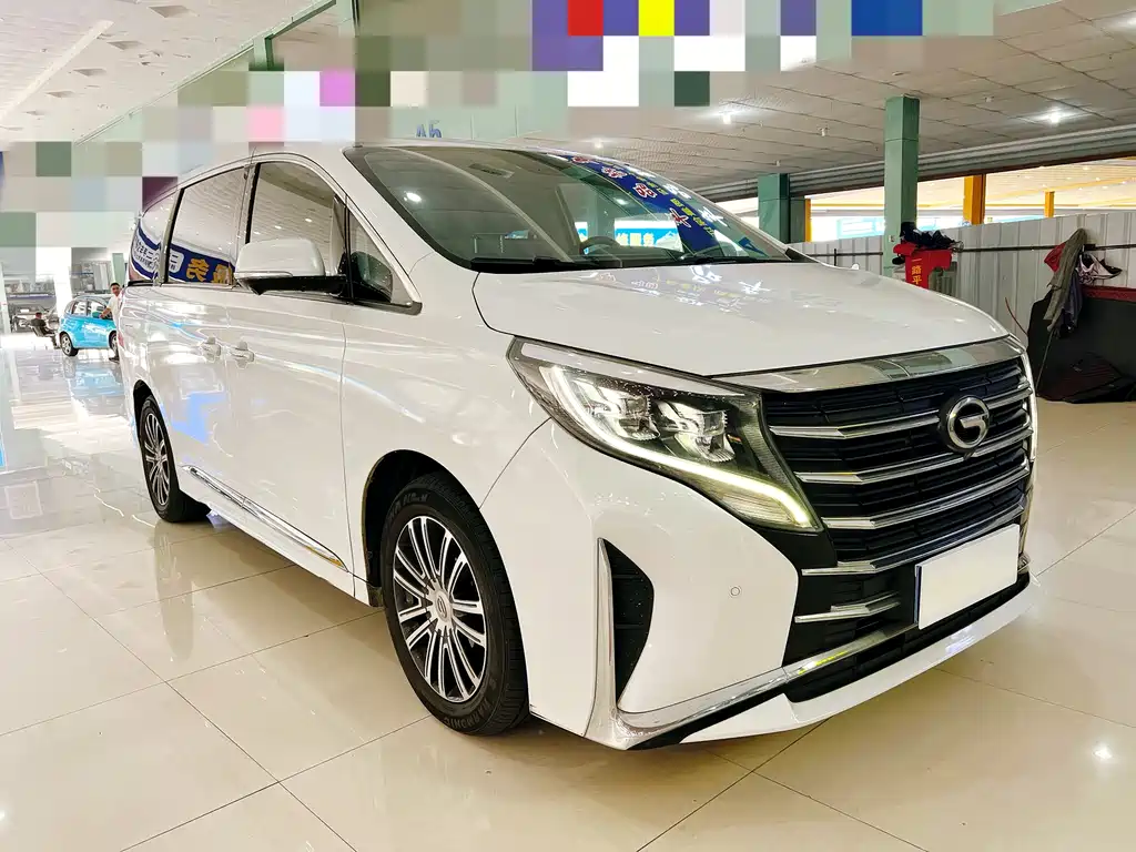 GAC Motor Trumpchi M8 2022 — фото 3