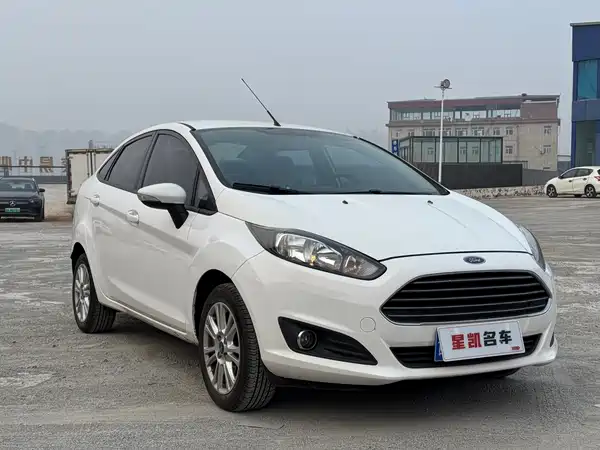 Ford Fiesta 2013