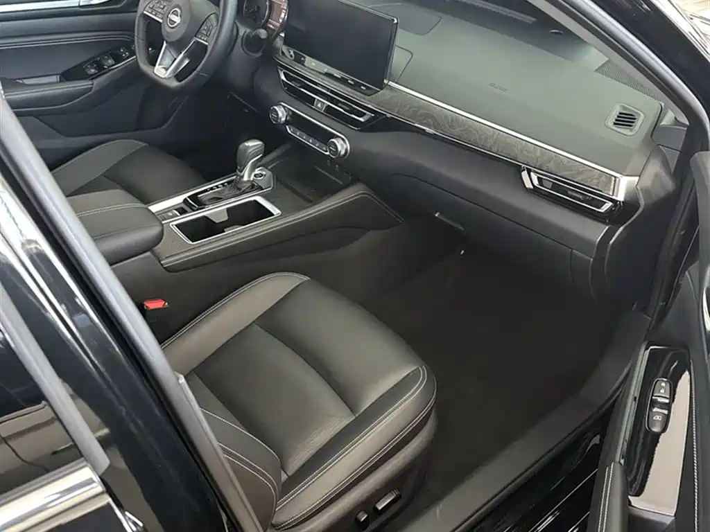 Nissan Teana 2024 — фото 16