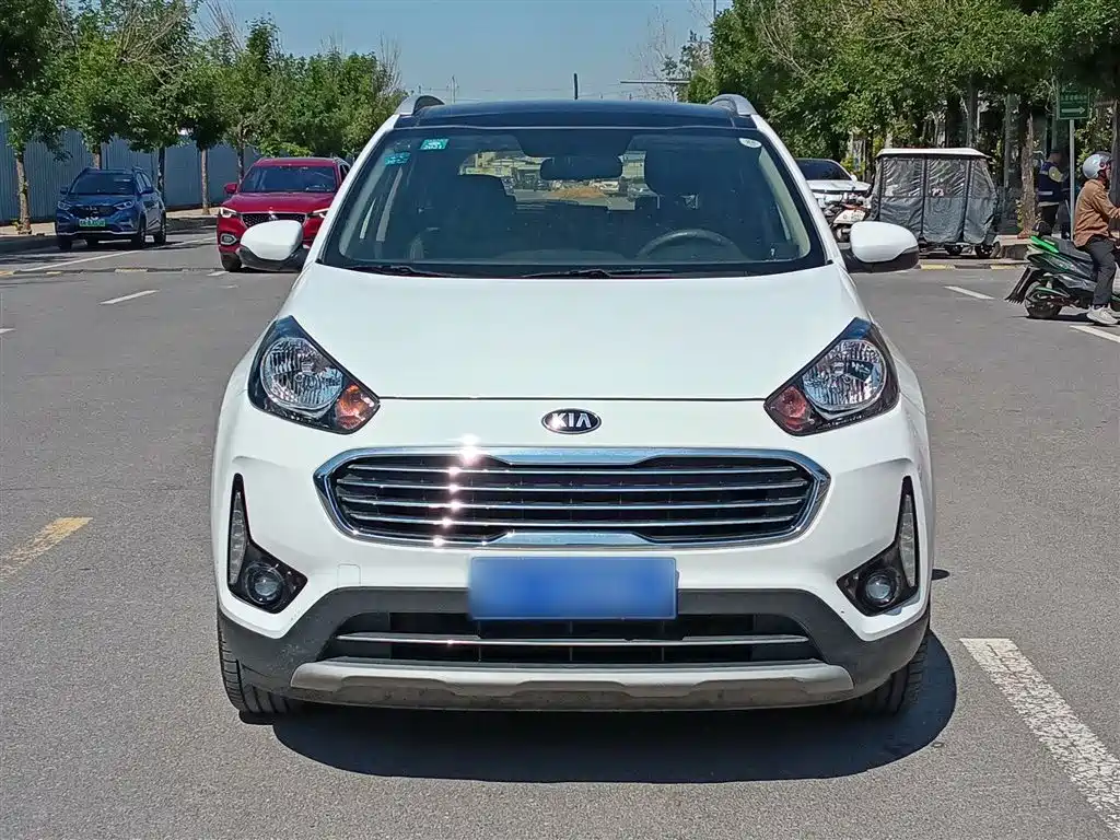 Kia KX3 2017 — фото 20