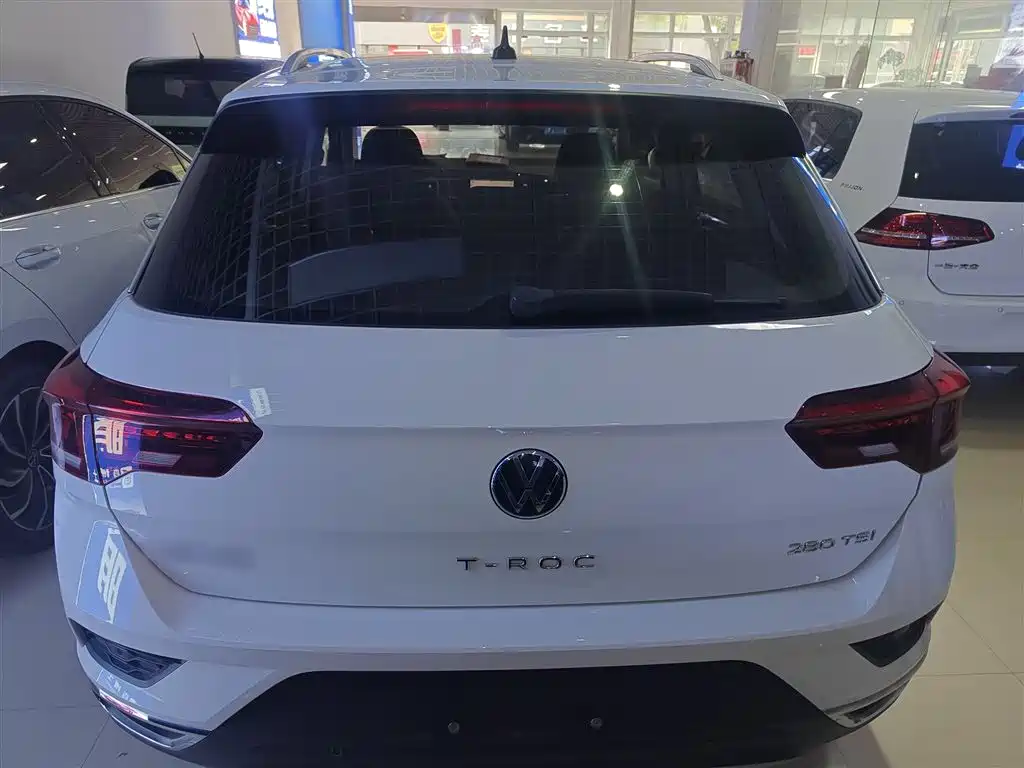 Volkswagen T-Roc 2022 — фото 6