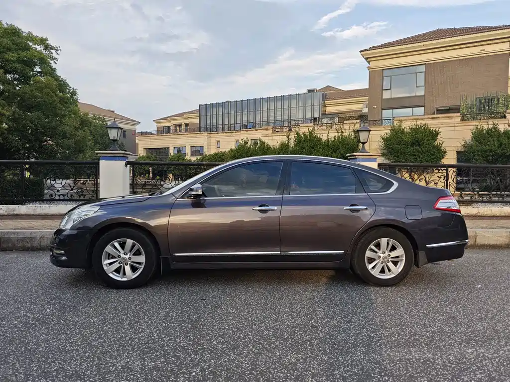 Nissan Teana 2012