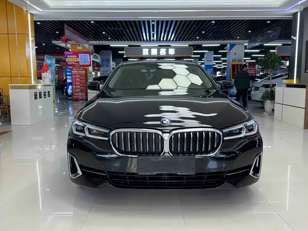 BMW 5 Series 2022