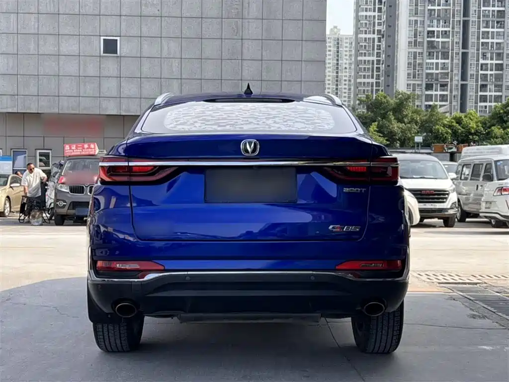 Changan CS85 COUPE 2020 — фото 9