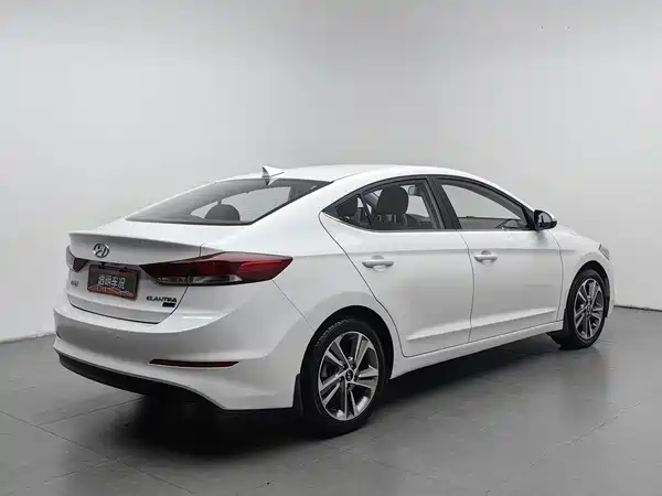 Hyundai Celesta 2016