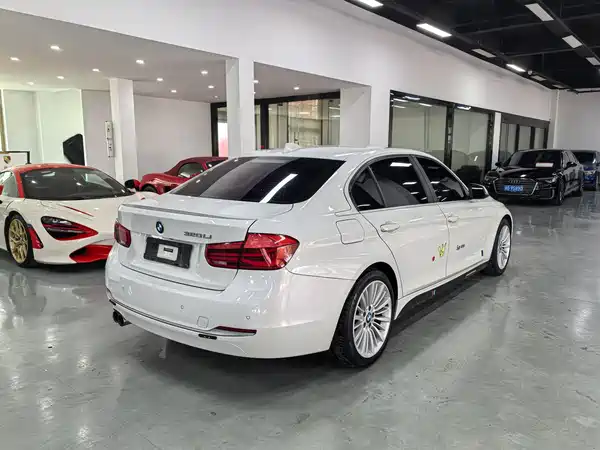 BMW 3 Series 2018