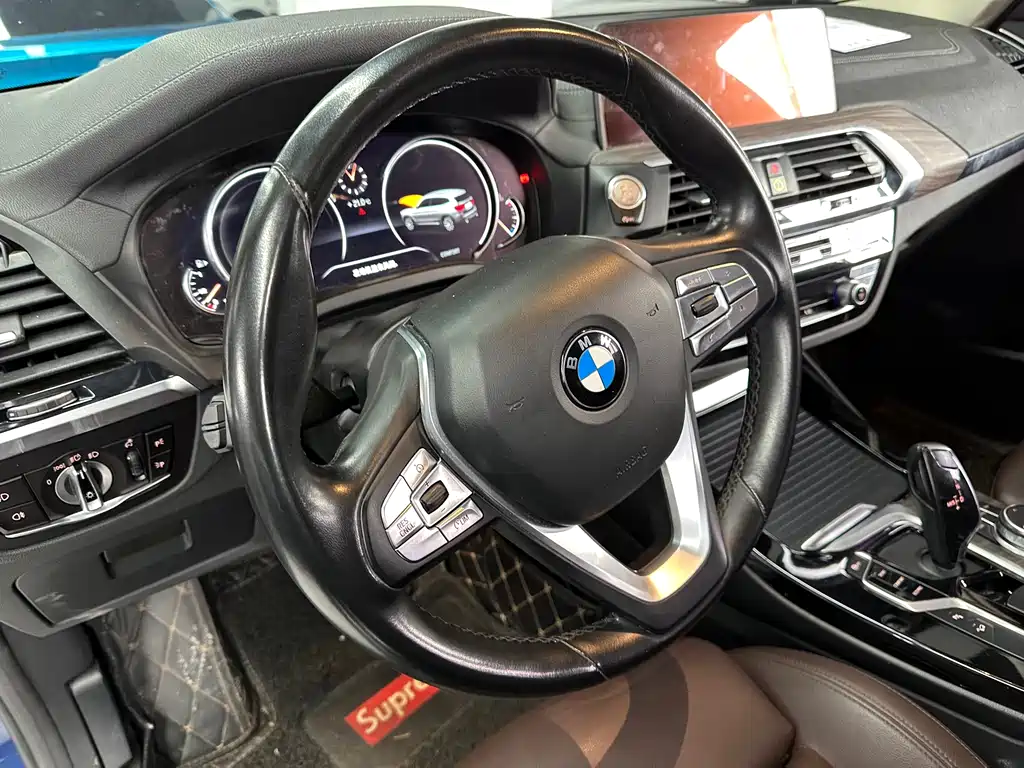 BMW X3 2019 — фото 17