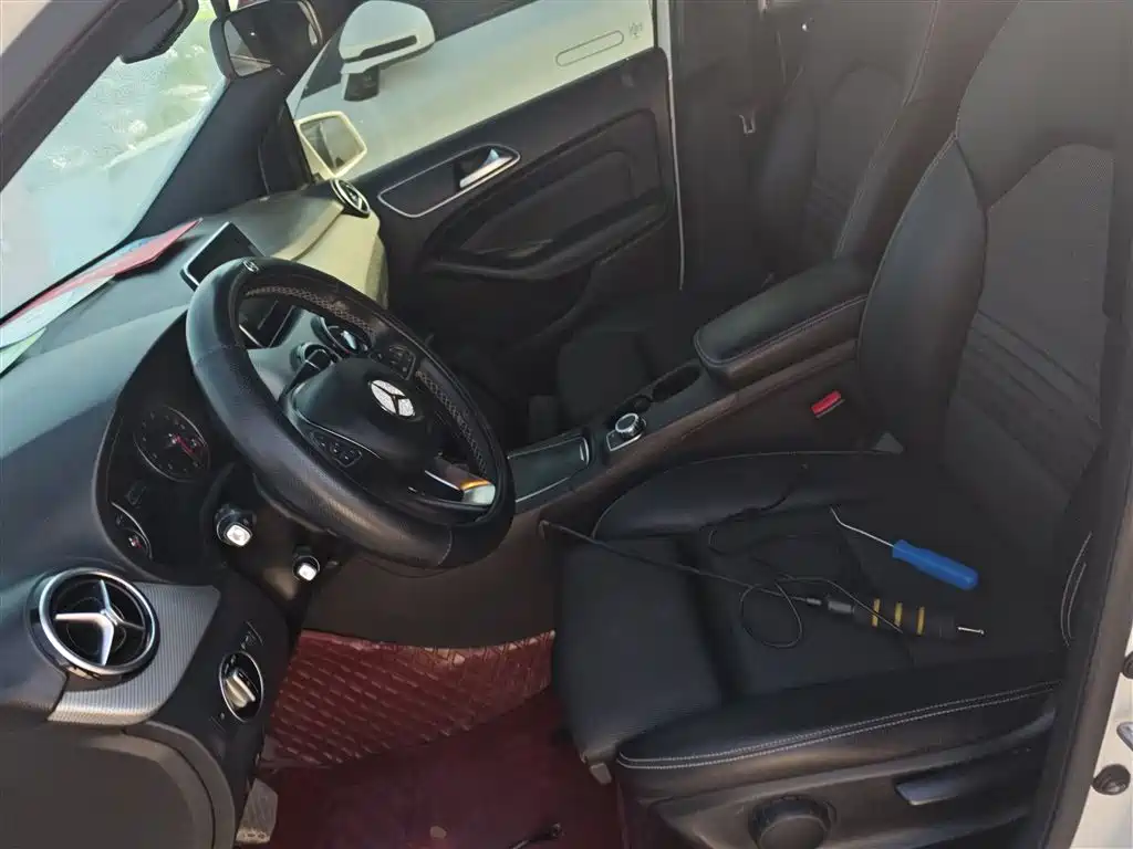 Mercedes-Benz B-Class 2017 — фото 11