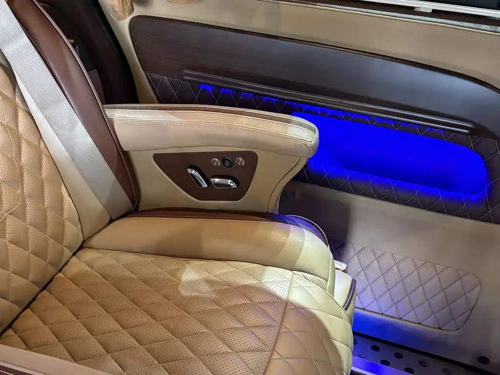 Mercedes-Benz Vito 2019 — фото 14