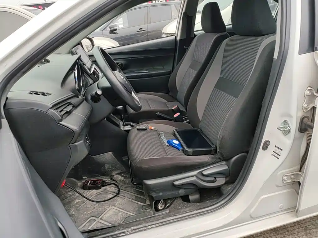Toyota Vios 2023 — фото 15