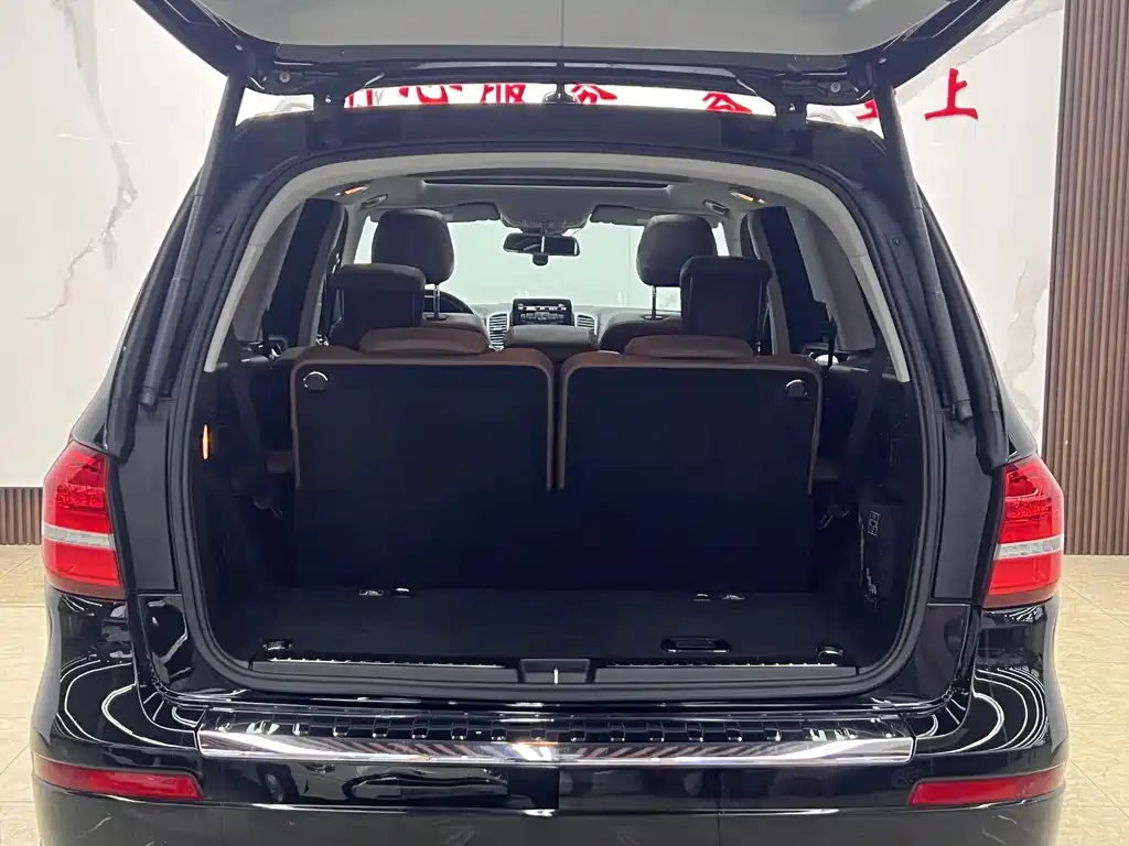 Mercedes-Benz GLS 2016 — фото 30