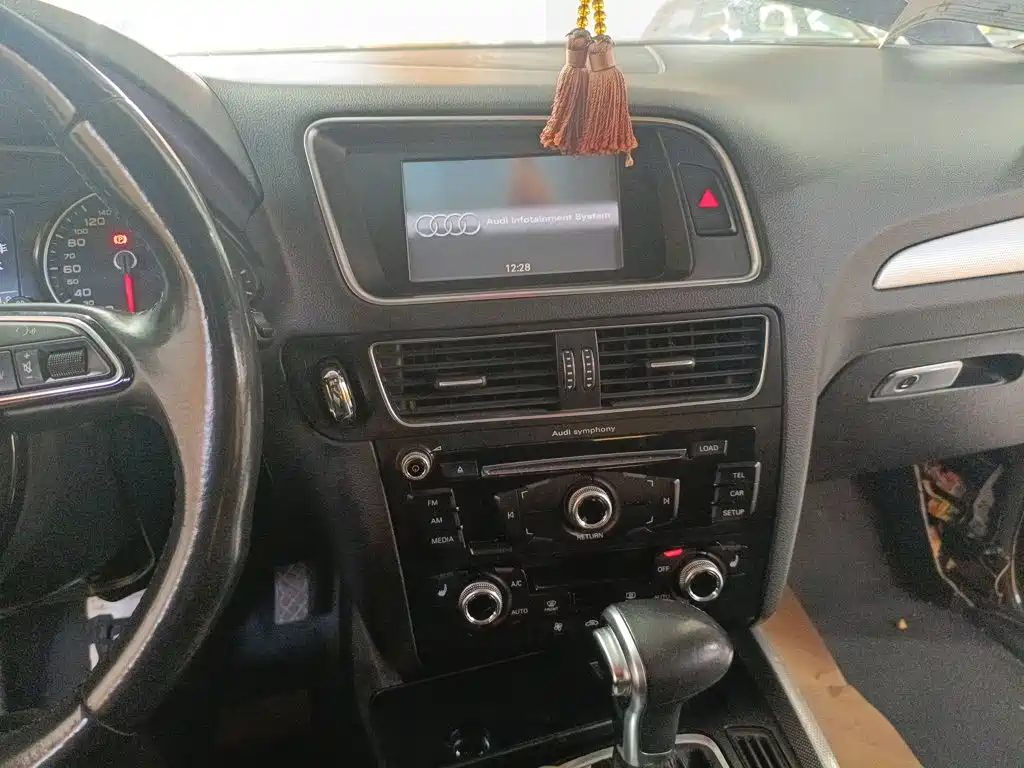 Audi Q5 2014 — фото 10