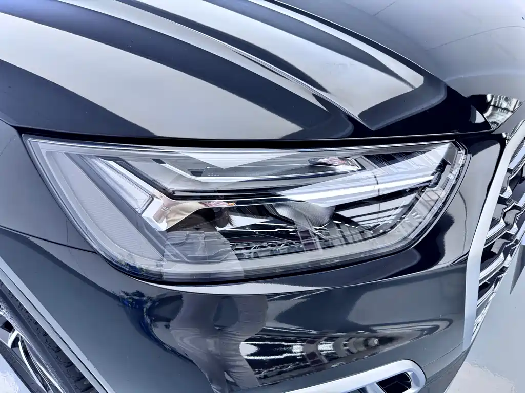Audi Q5L 2022 — фото 6
