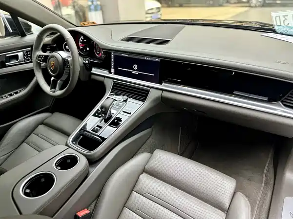 Porsche Panamera 2017