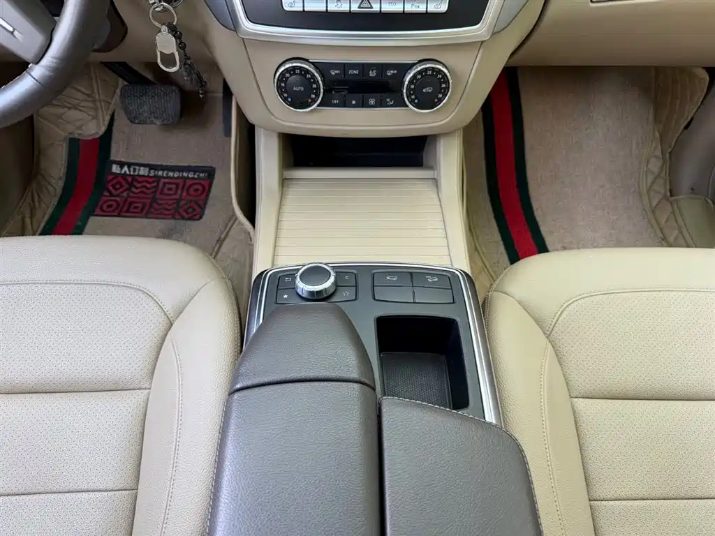 Mercedes-Benz M-Class 2015 — фото 7