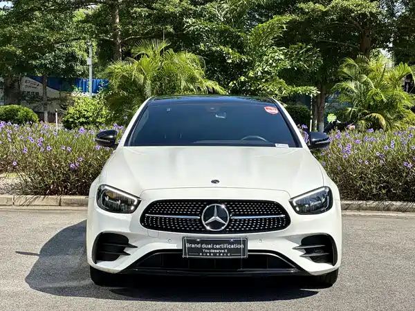 Mercedes-Benz E-Class 2021