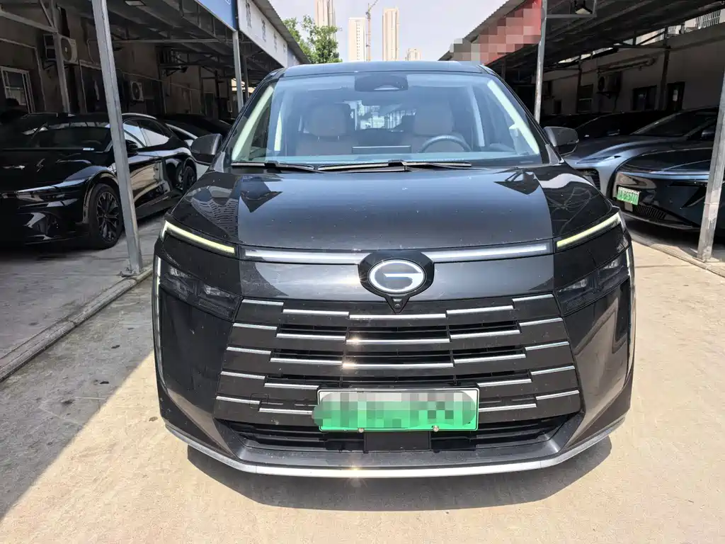GAC Motor E8 PHEV 2024 — фото 2