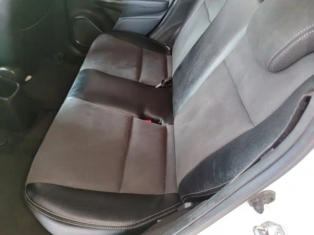 Honda Fit 2017 — фото 17