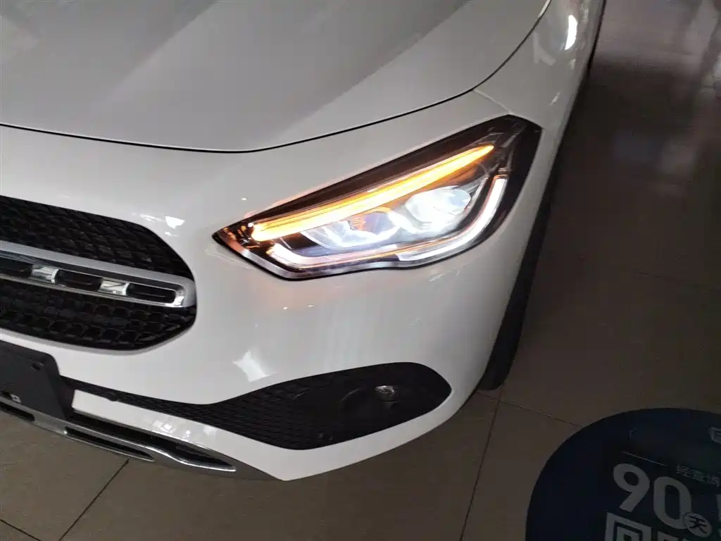 Mercedes-Benz GLA 2023 — фото 18