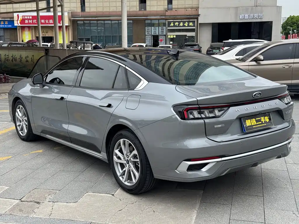 Ford Mondeo 2022 — фото 4