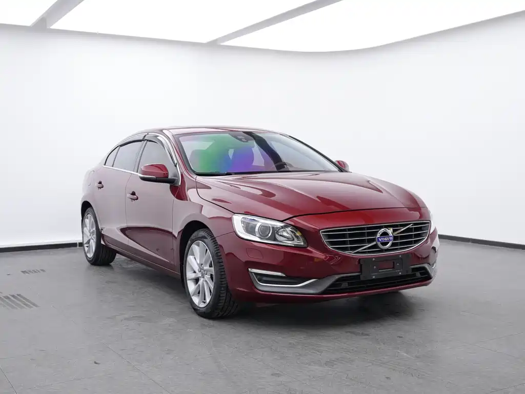 Volvo S60 2016 — фото 3