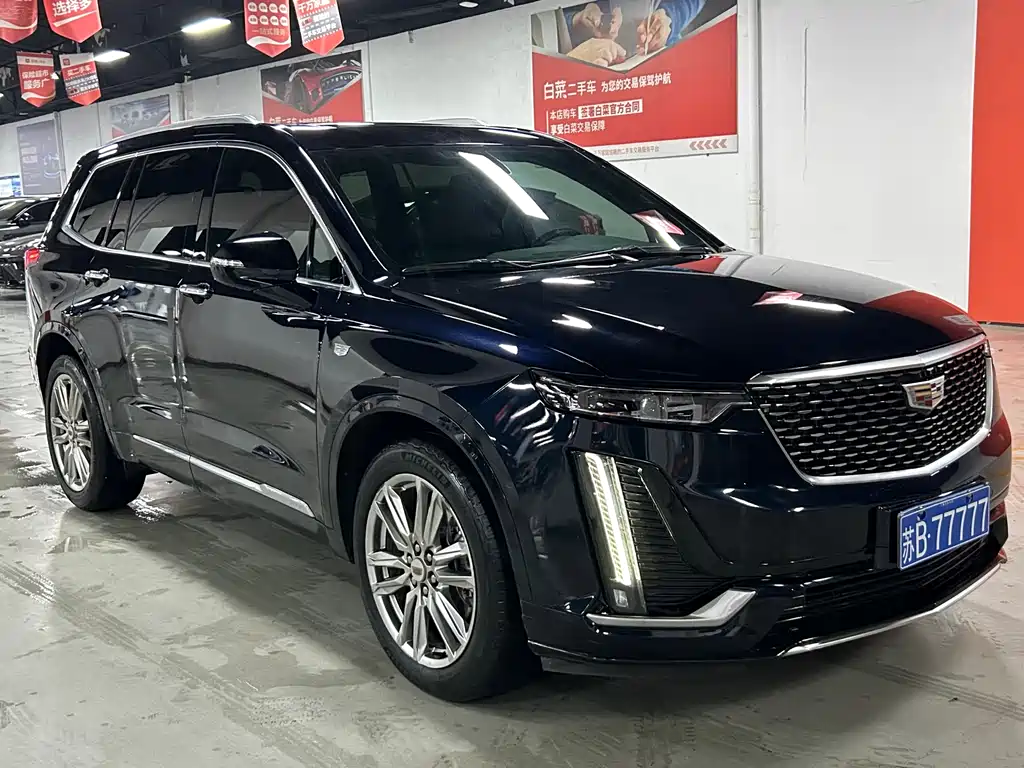 Cadillac XT6 2021 — фото 13