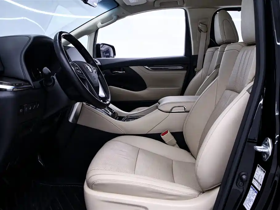 Toyota Vellfire 2020 — фото 12