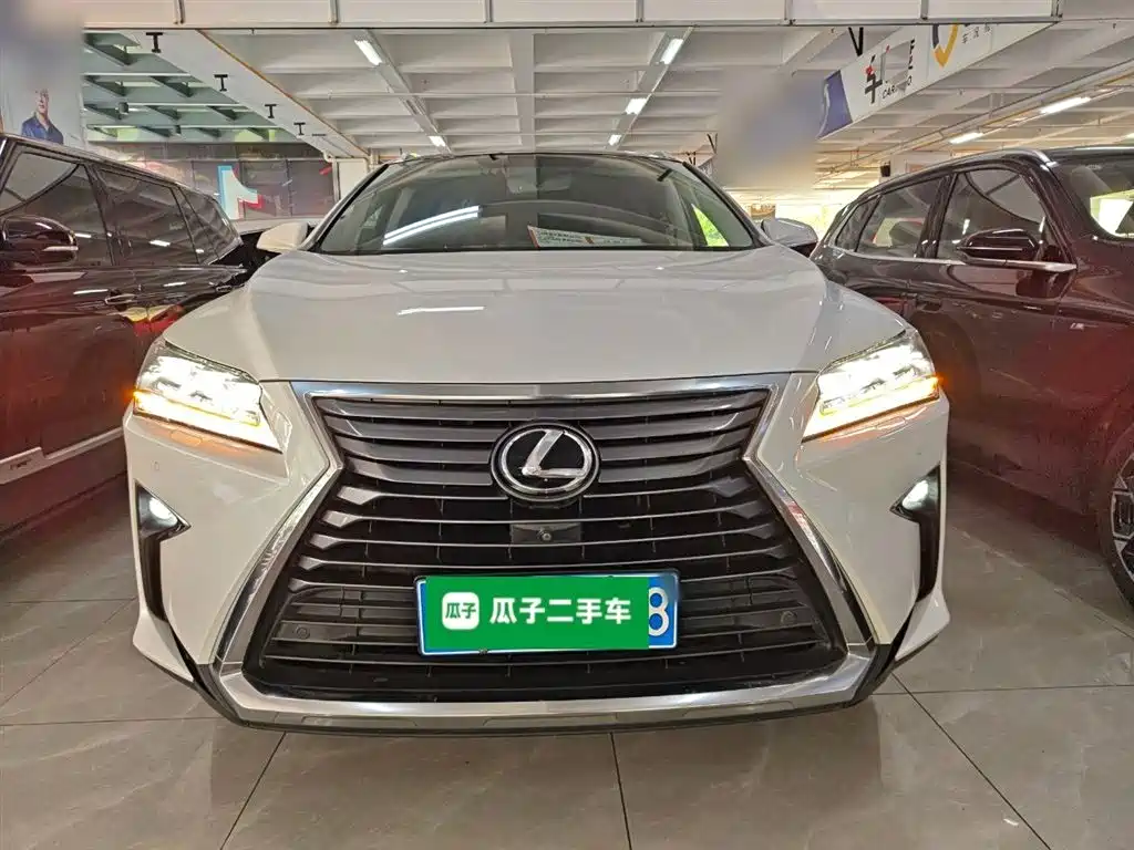 Lexus RX 2018 — фото 3