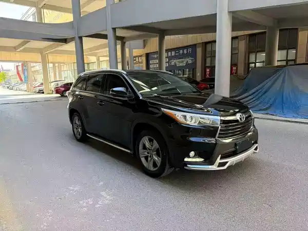 Toyota Highlander 2015