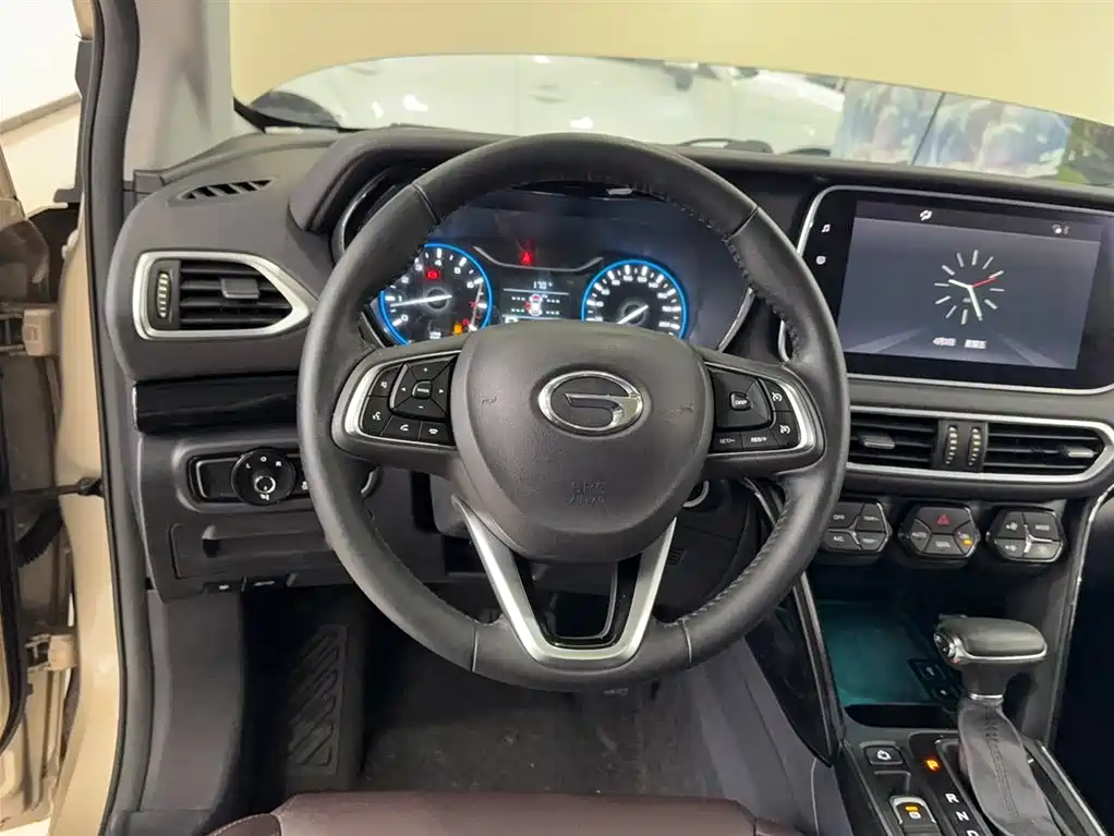 GAC Motor Trumpchi GS4 2019 — фото 11