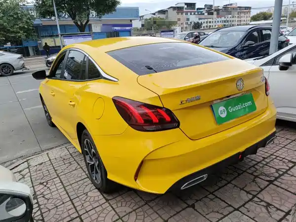 MG MG5 2021