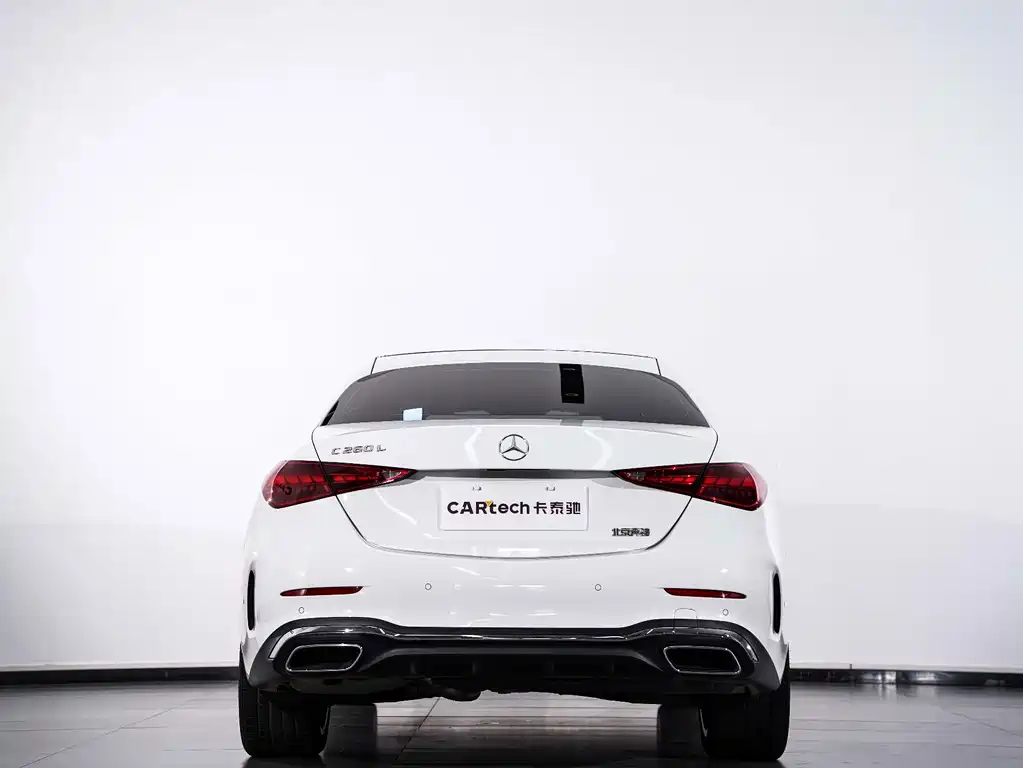 Mercedes-Benz C-Class 2025 — фото 30